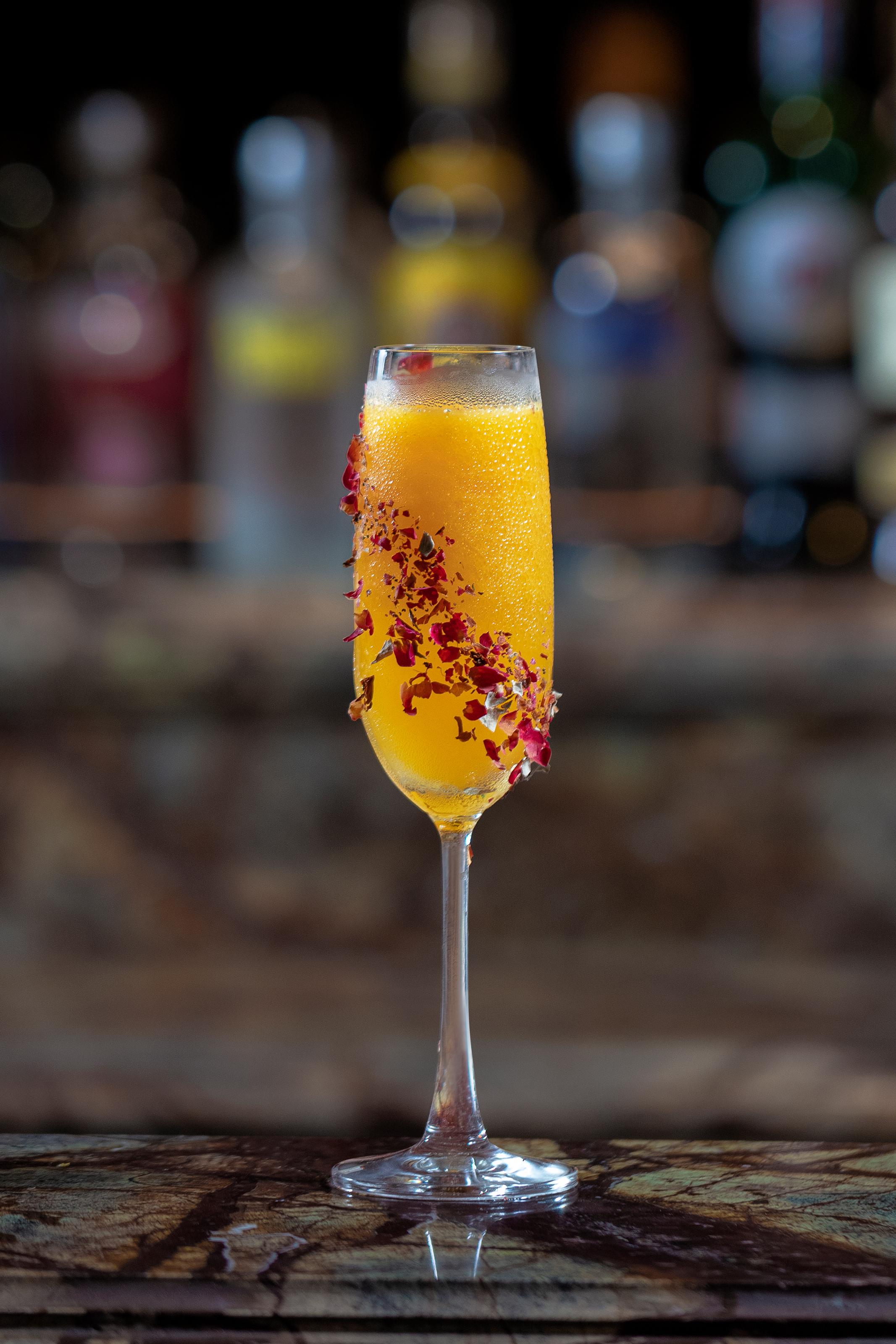 Hotel Perle D'Orient Cat Ba - Mgallery Chan Chau Kültér fotó A mimosa cocktail
