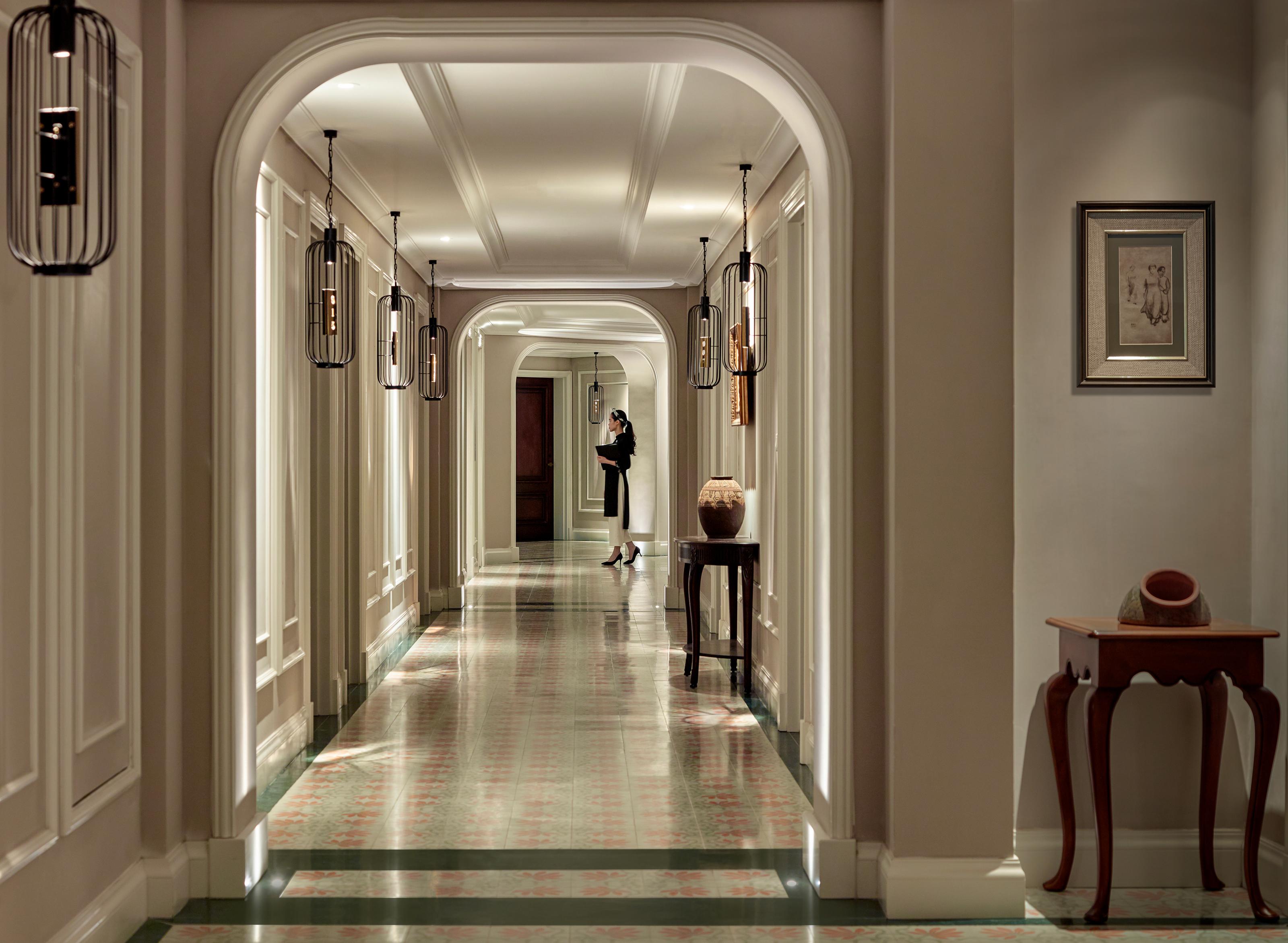 Hotel Perle D'Orient Cat Ba - Mgallery Chan Chau Kültér fotó A corridor at the Mandarin Oriental, London