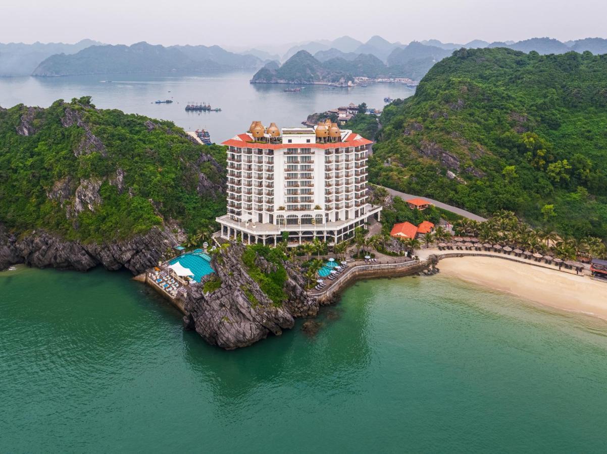 Hotel Perle D'Orient Cat Ba - Mgallery Chan Chau Kültér fotó Vinpearl Hotel Nha Trang