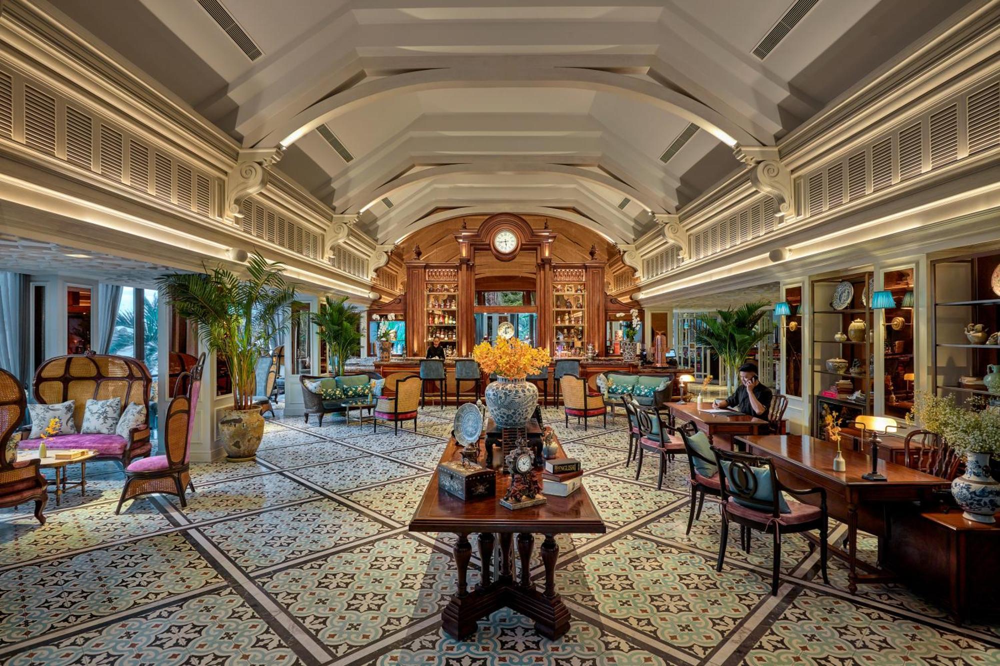 Hotel Perle D'Orient Cat Ba - Mgallery Chan Chau Kültér fotó The lobby of the hotel